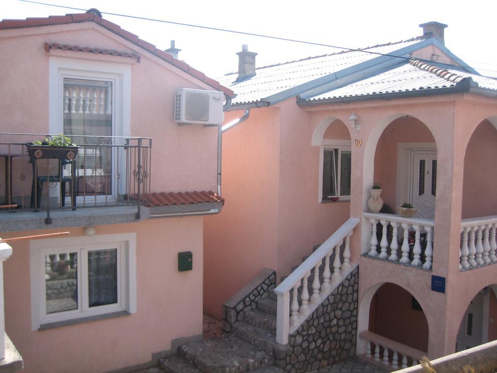 Apartment Monica Senj  Rum bild